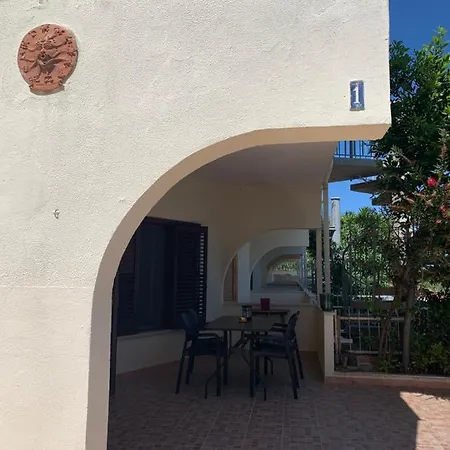 Mari-Mare Home Rodi Garganico Exterior photo